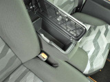 高品質カークリーニング 外装・内装、岐阜トヨペットの専門スタッフがシートもカーペットも綺麗に洗浄済み!プロの仕上げを是非ご確認ください。
