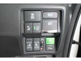 スライドドアの開閉も 運転席から