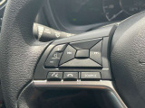 ハンドルスイッチで車両設定・オーディオの選曲や音量調整などが出来、安全性もアップ。