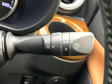 【オートライト】周りの明るさに応じて自動でヘッドライトの点灯・消灯ができる機能です!ライトの付け忘れ・消し忘れなどが無くなり、雨の日や夕方の走行も安心!トンネル通過時も便利ですね♪
