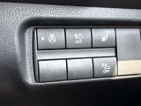 ステアリングヒーター装備で寒い日も快適にお過ごしいただけます。