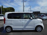 新車ディーラーの中古車コーナーです。保証・整備料金は車両価格に含まれております。諸費用まで入った支払総額は魅力的な価格になっていると思います。