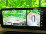【マルチアラウンドモニター】専用のカメラにより、上から見下ろしたような視点で360度クルマの周囲を確認することができます☆死角部分も確認しやすく、狭い場所での切り返しや駐車もスムーズに行えます。