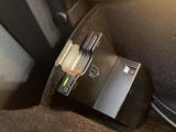 ◆純正ビルトインETC『グローブボックス内に綺麗に収納されています。御納車時には再セットアップを実施。マイレージ登録に関してもお気軽に担当営業までお尋ねくださいませ。』