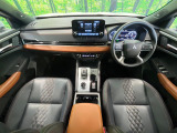 アウトランダー PHEV 2.4 P 4WD