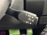 【クルーズコントロール】高速道路もラクラク走行。アクセルを離しても一定速度で走行ができ、長距離運転時の負担を軽減!加速・減速も簡単なスイッチ操作で調整できます。