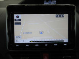 ナビは純正品。フルセグテレビ・CD・DVD・Bluetooth・SDオーディオ対応。