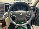 広々とした車内空間