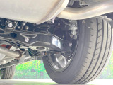 お車を安心してお乗りいただく為には、足回りの定期点検が欠かせません。サービスサポート(有償保証)では無料点検もご提供しており、安心のカーライフをお過ごしいただけるサポート体制が整っています。