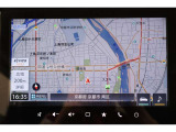 運転席・助手席のどちらからも見やすく、操作しやすい純正9インチSDナビ。AM/FMラジオ・Bluetooth・USB・高画質で鮮明な映像が楽しめるフルセグTV対応です。