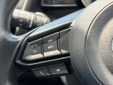 ハンズフリー機能付!しっかり前を向いたまま、音量の調節や通話ができます。