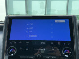 【Bluetooth】ナビゲーションと携帯電話/スマートフォンをBluetooth接続することができます。接続するとハンズフリーで使用することができるので、とても便利です。