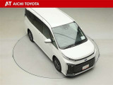 両側パワースライドドア付きだから、狭い駐車スペースなどでの乗り降りラクラク♪小さなお子さまのいるご家庭には嬉しい装備です。