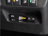 ◆ETC◆有料道路を利用する際にスムースに通過でき、わずらわしい料金支払いから開放されます!今や無いと不便に感じるほど必需品の装備ですね♪