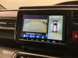 全方位モニターがついています! 車の周囲を360&deg;安全確認できるので、普段の駐車はもちろんの事、縦列駐車や幅寄せの際にも活躍してくれますよ。