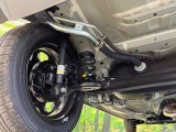 お車を安心してお乗りいただく為には、足回りの定期点検が欠かせません。サービスサポート(有償保証)では無料点検もご提供しており、安心のカーライフをお過ごしいただけるサポート体制が整っています。