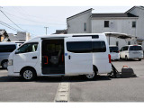 NV350キャラバン  2.5 チェアキャブ 車いす2名仕様