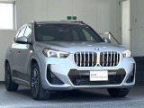 この度は弊社認定中古車をご覧いただき誠にありがとうございます。弊社はBMW 正規ディーラーですので遠方のお客様も安心してご購入下さい。ご不明な点がございましたらお気軽にお申し付けください。