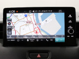 【純正9インチナビ】使いやすいナビ操作にオーディオ機能も充実!Bluetooth接続で運転中のハンズフリー電話や好みの音楽を車内に流す事が出来ます。ラインナップや車種に応じて豊富な機能が使用可能♪