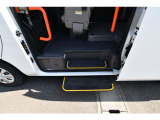 私たちは福祉車両の専門家です。数多くの実績から様々なアドバイスが得意です。詳しくは当社ホームページにて。「坂出自動車」で検索して下さい。