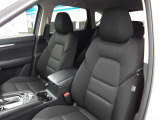 マツダ車はもちろんの事、他社様のお車も豊富に在庫で常時40台以上展示中♪あなたにピッタリのお車が見つかるはず!手稲ユーカーランドのスタッフ全員でお待ちしております♪