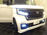 LEDヘッドライト&フォグライト付きです☆