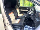 運転席シート廻りは使用感も少なく、良好な状態となっています。丁寧に使われていたことがよくわかりますね。