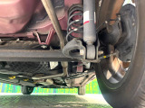 お車を安心してお乗りいただく為には、足回りの定期点検が欠かせません。サービスサポート(有償保証)では無料点検もご提供しており、安心のカーライフをお過ごしいただけるサポート体制が整っています。