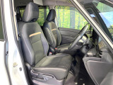 運転席シート廻りは使用感も少なく、良好な状態となっています。丁寧に使われていたことがよくわかりますね。