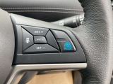 プロパイロット【同一車線運転支援技術】搭載。高速道路でドライバーに代わってアクセル、ブレーキ、ステアリングを自動制御します。