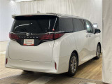 走りにこだわりながら収納力も持ち合わせたお車です。荷物を載せて軽快なドライブを楽しめますよ♪