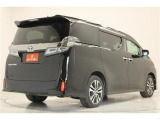 低価格で良質なお車を全社総台3,000在庫からお選びいただけます。営業時間 10:00〜19:00