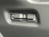 快適なカーライフに欠かせないETCが付いています。高速道路の料金所はもちろん、サービスエリア等にあるスマートインターの出入りも利用可能でとっても便利です!