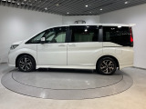 車両状態証明書付き車両です。車両状態を検査員が査定をし、結果を点数で表示しております。1台1台プロの目で事細かにチェックしている車両ですので、安心してお買い求めしていだけます。