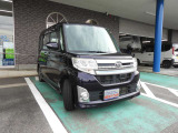 雪道安心4WD☆純正ナビ☆バックカメラ☆ETC☆中古スタッドレスアルミ☆後席サンシェード