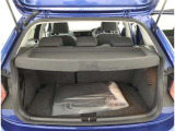 トランクルームです!片方ずつの椅子を倒すことが出来ます!長いお荷物でも積めます!