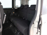 ゆとりある広々とした車内空間は、ドライブを始め買い物やレジャーなど、幅広く活躍します。一人でもみんなとでもお出かけを楽しみましょう!