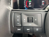 ステアリングに装備されたスイッチで運転中でも楽に音量の操作が可能です♪♪慣れると目線をそらさずに行えますので安全です♪♪