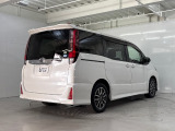 H27年 トヨタ ノア Si 7人乗りが入庫しました。メモリーナビ・Bluetooth対応・CD・両側電動スライドドア・リアカメラ