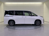 一目でわかる品質表示。厳しいチェックをクリアした高品質車両を揃えています。