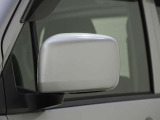 ☆車内の隅々まで徹底クリーニング!目に見えない汚れも落とします!除菌ウイルス除去・消臭でお子様にも安心!