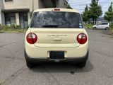 室内展示場を完備しておりますので、天候の悪い日でもゆっくりと車両をご覧下さい。