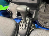静粛性と燃費に貢献する電子制御式4速オートマチック車です