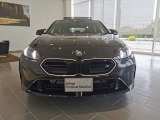 群馬BMWプレミアムセレクション前橋は認定中古車販売のスペシャリストとして品質へのこだわり、特に喫煙歴の無いだれもが気持ちよく購入検討いただける車両を展示しております。遠方からもお問い合わせください。