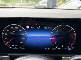 10.25インチディスプレイを採用。運転情報を見やすく先進的に表示します。
