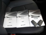 ☆車両取扱説明書&メンテナンスノート・ナビ取扱説明書・スマートキー2本☆