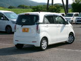 外装も丁寧に磨いております。是非1度実車をご覧ください!