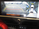 狭い道でも安心パノラミックビューモニター装備しています。車両を上から見たような映像をナビの画面に表示♪運転席からの目視だけでは見にくい車両周辺の状況をリアルタイムで確認できます!