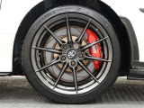 タイヤサイズ 225/40ZR18