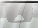 【トヨタセーフティセンス】走行中に前方の車両等を認識し、衝突しそうな時は警報とブレーキで衝突回避と被害軽減をアシスト。より安全にドライブをお楽しみいただけます。